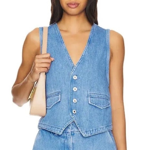 NWOT Revolve Favorite Daughter The Poppy Vest in Seaport Small - Picture 1 of 8